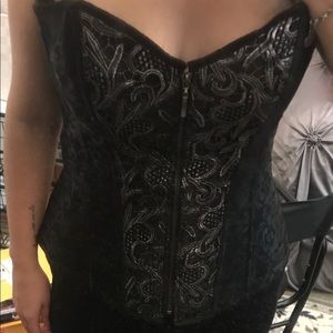 Corset